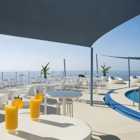 Hotel El Puerto by Pierre Vacances