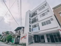 The Strand Suites and Dormitel Hotel berhampiran Ladang Gap