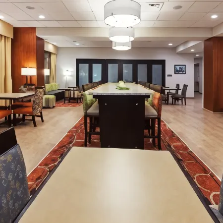 Hampton Inn Marion