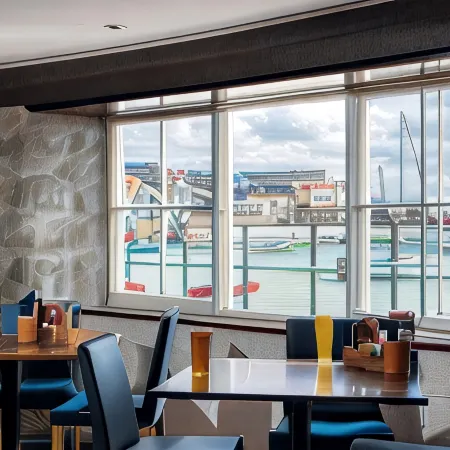 Lifeboat Inn