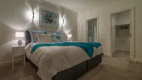 Mount Eliza Sunset Apartment - Kitchens
