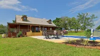 4D Guest Ranch~Large private pool with volley ball and basket ball nets - Homestays
