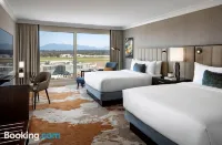 Fairmont Vancouver Airport