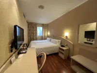 Hotel Lleó - balcony