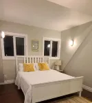 Stunning estate on Lake Ontario のホテル