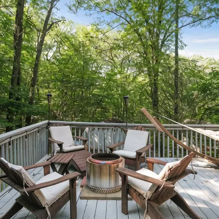 Charming Forest Getaway near West Point & Storm King