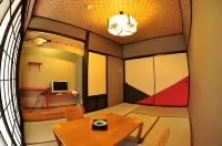 Tamanashi Onsen Ebisuya - Kaplıcalı
