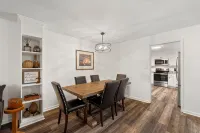 The Prince George House / Midtown Home / Close to Forest General Hospital & USM! - 3つ星