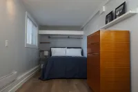 Private Suite Steps to Main St. - 2 estrellas
