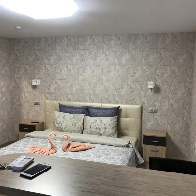 Hotel "chasy Leskova" Các khách sạn gần Ga Bibirevo