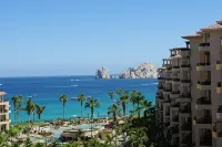 UNBELIEVABLE VIEWS-EXTRA LARGE BALCONY FOUR LOUNGE CHAIRS 3 KING BEDS - Villas