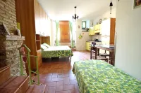 Studio apartment in Assisi The Roman Amphitheater - อพาร์ทเม้นท์