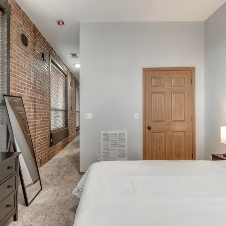 Loft in the heart of Downtown in Historic Building!