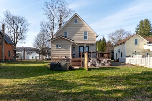 -RARE- In-Village rental! 4-Bedrooms w HOT TUB & AC - 4 tähden