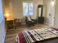 Multi-Family Vacation Bliss -Walk to Beach & Nature Trails Pet OK - Wifi