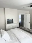 Restored Historical home near Erie Canal - Apartments