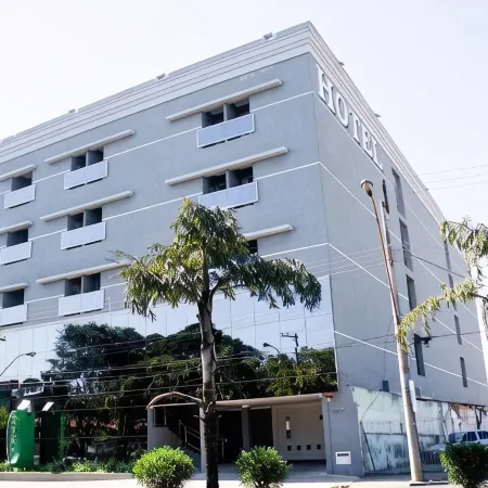 Bombonato Hotel - Fácil Acesso ao Aeroporto e Parque de Exposições Abcz