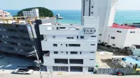 Busan En Ce Moment Pension - مبيت وإفطار