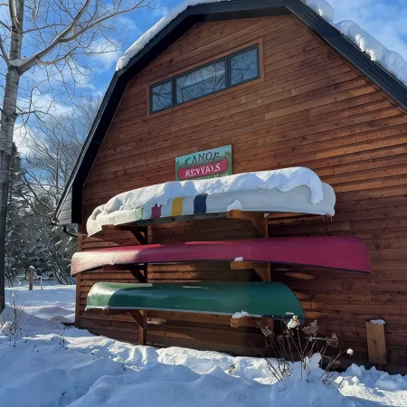 Rustic Moose Lakefront Guest Cabin on the Shore of Lake Superior