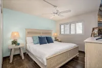 Breathtaking penthouse ocean view in South Kihei - Pool