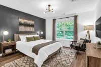 Private Luxury Spacious Atlanta Home - 3-Star