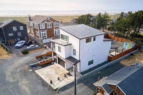 Casa Esquina - Ocean Views, EV Charging - Boutique