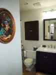 Newly Renovated Cozy Condo in Midtown Crossing - Balkoner