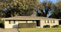 4BD House near Orion, Space & Rocket, Airport, Trash Panda Stadium,Research Park - 2-Star