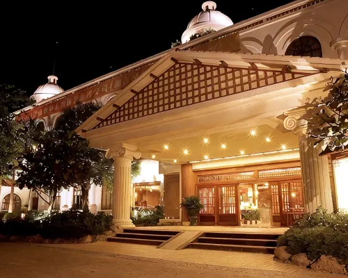 Yuwenquan Hot Spring Resort Hotel in zona Tempio Jintai