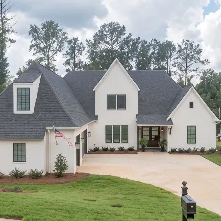 Gorgeous Home so close to Downtown Auburn and Auburn University!!