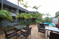 Peninsula Nelson Bay Motel and Serviced Apartments - Pysäköinti