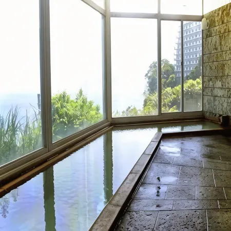 Breezbay Seaside Resort Atami