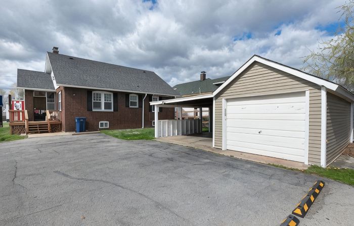 Cheerful 4 Bedroom House