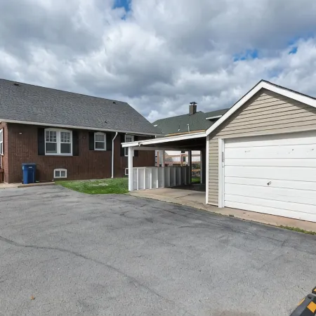 Cheerful 4 Bedroom House