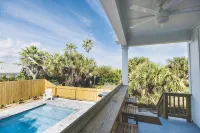 Walk to Beach! Heated Pool • Boat Parking • EV Charger - Pool