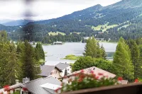 Hotel Waldhaus am See - vue sur la montagne
