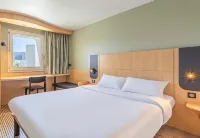 B&B Hôtel Marseille Bonneveine - Swimmingpools