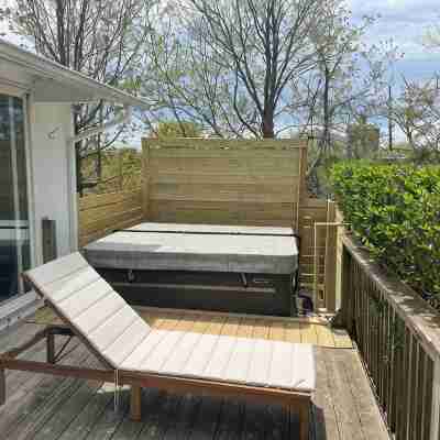 Montauk beach house, all amenities. Walk to town or beach. Hotel Exterior