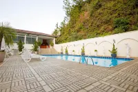Hotel Himmelblau - piscina