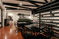 D' la Torre Hotel - breakfast