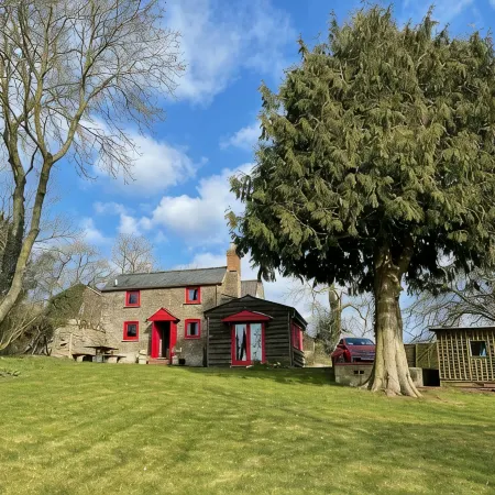 Camp Cottage the perfect  escape and hideaway for a couple and  dogs