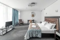 Okhotnik Hotel - วิวภูเขา