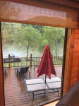 Secluded and remote cabin on the White River - 샬레 호텔