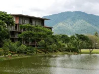 atta Lakeside Resort Suite - Spa