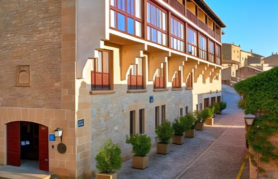 索斯德爾雷卡託利科酒店