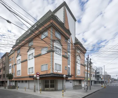 Hotel Picasso Inn Hotels near Centro Comercial Mazuren