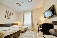 Hotel Picaro Żarska Wieś Południe A4 Kierunek Polska Các khách sạn ở Luban