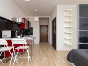 Studio Krakow Lea by Renters