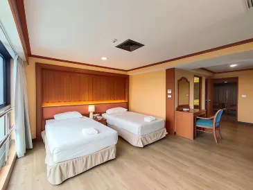Ebina House