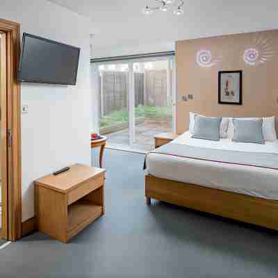 Flexistay Aparthotel Sutton Rooms